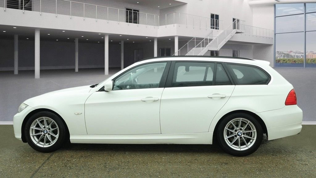 Used BMW 3 Series 2025 for sale - 77806136: Photo 6