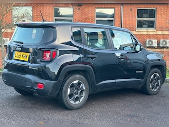 Used Jeep Renegade 2015 for sale - 76582445: Photo