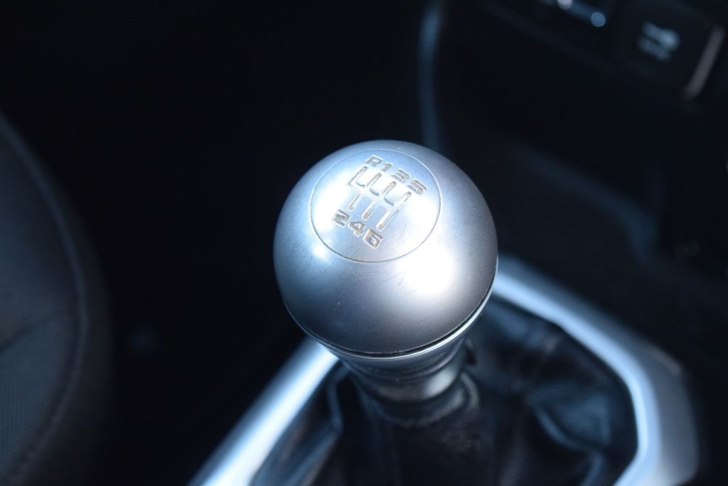 Used Jeep Renegade 2015 for sale - 76582445: Photo 32