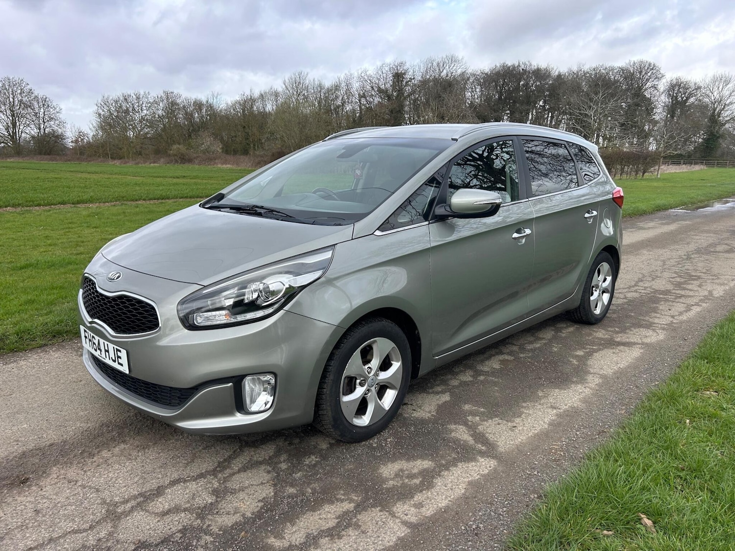 Used Kia Carens 2014 for sale - 78101065: Photo 4