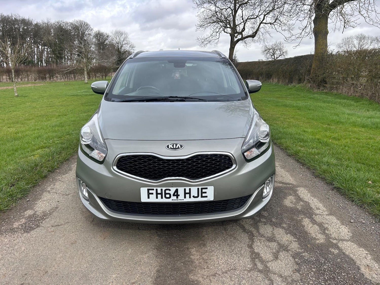 Used Kia Carens 2014 for sale - 78101065: Photo 5