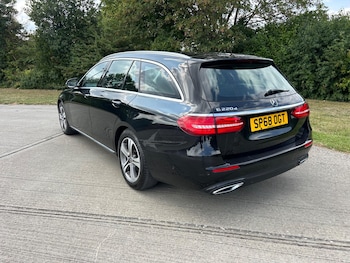 Used Mercedes-Benz E Class 2018 for sale - 78348599: Photo