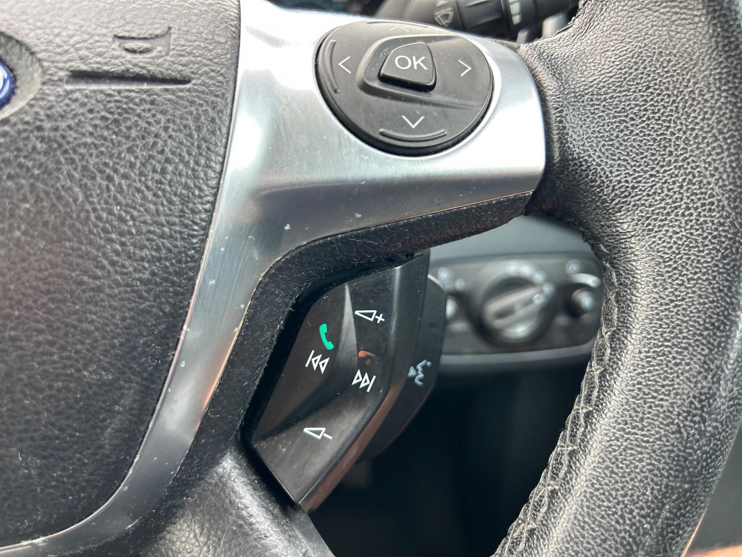 Used Ford C-Max 2012 for sale - 78100650: Photo 16