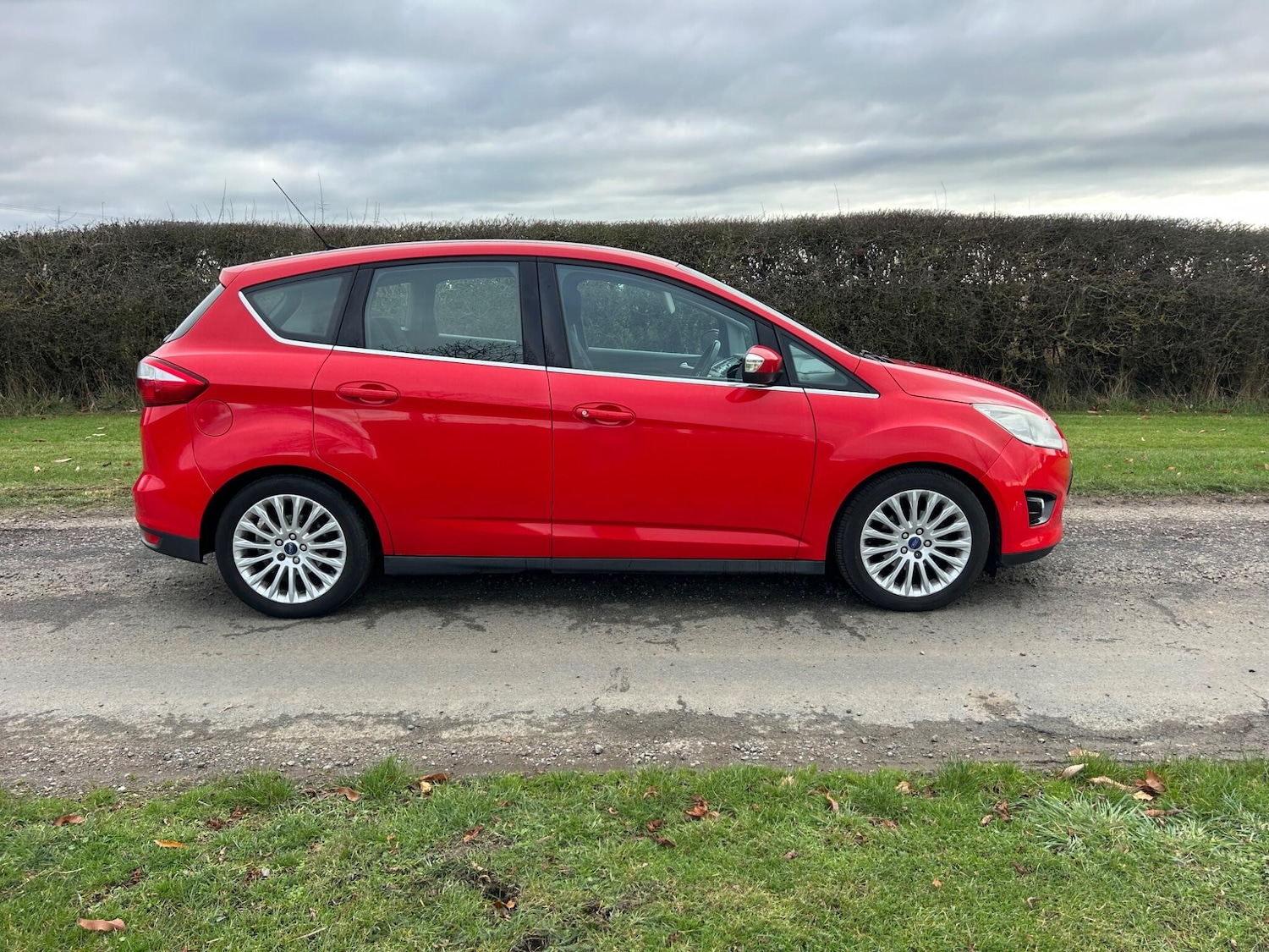 Used Ford C-Max 2012 for sale - 78100650: Photo 4