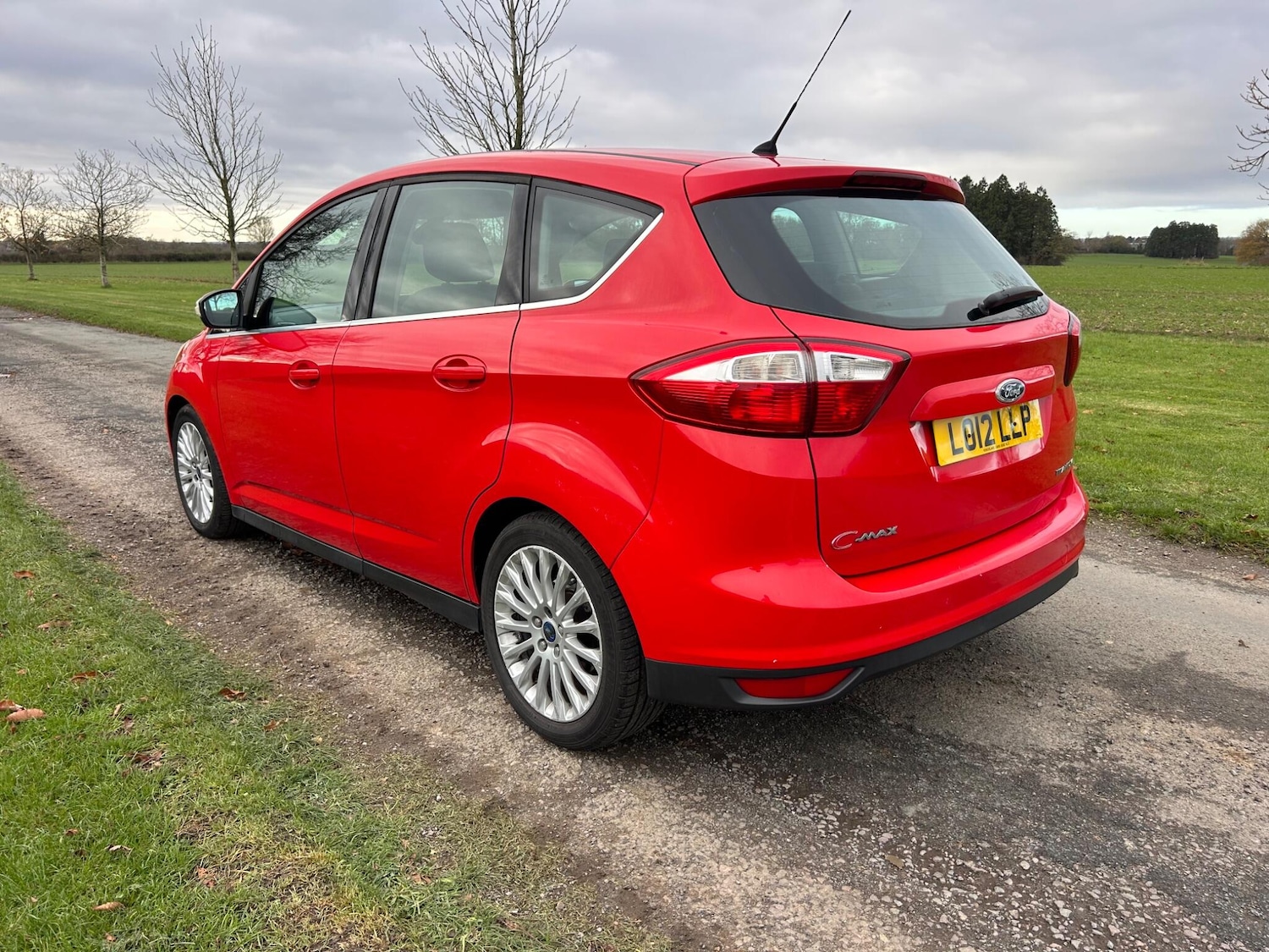 Used Ford C-Max 2012 for sale - 78100650: Photo 5