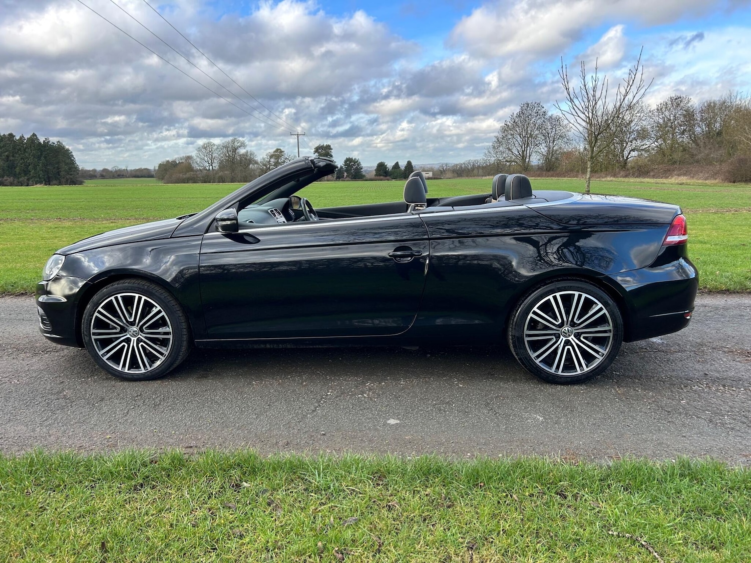 Used Volkswagen EOS 2015 for sale - 78101510: Photo 2