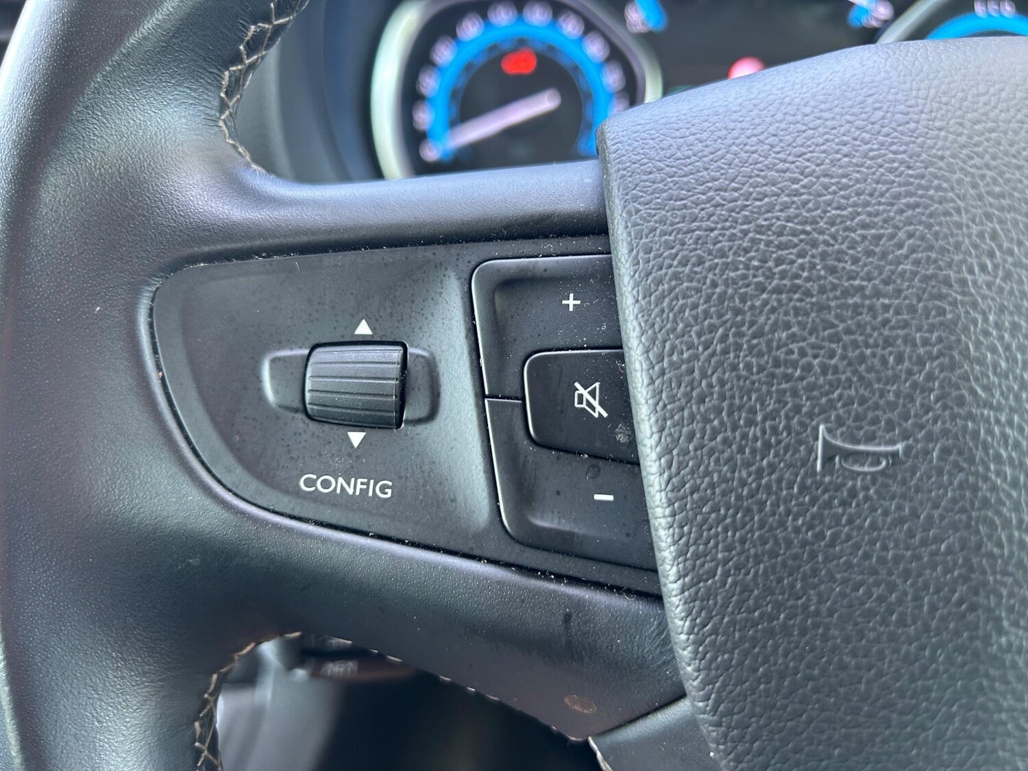 Used Peugeot Traveller 2021 for sale - 78100191: Photo 18