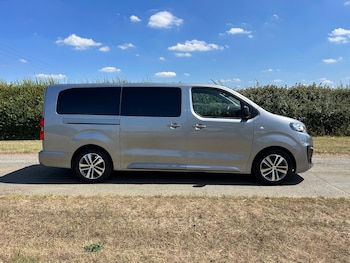 Used Peugeot Traveller 2021 for sale - 78100191: Photo