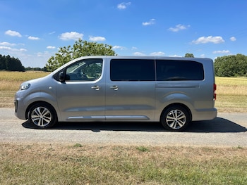 Used Peugeot Traveller 2021 for sale - 78100191: Photo