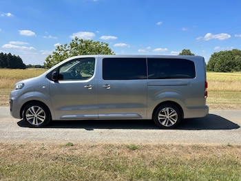 Used Peugeot Traveller 2021 for sale - 78100191: Photo