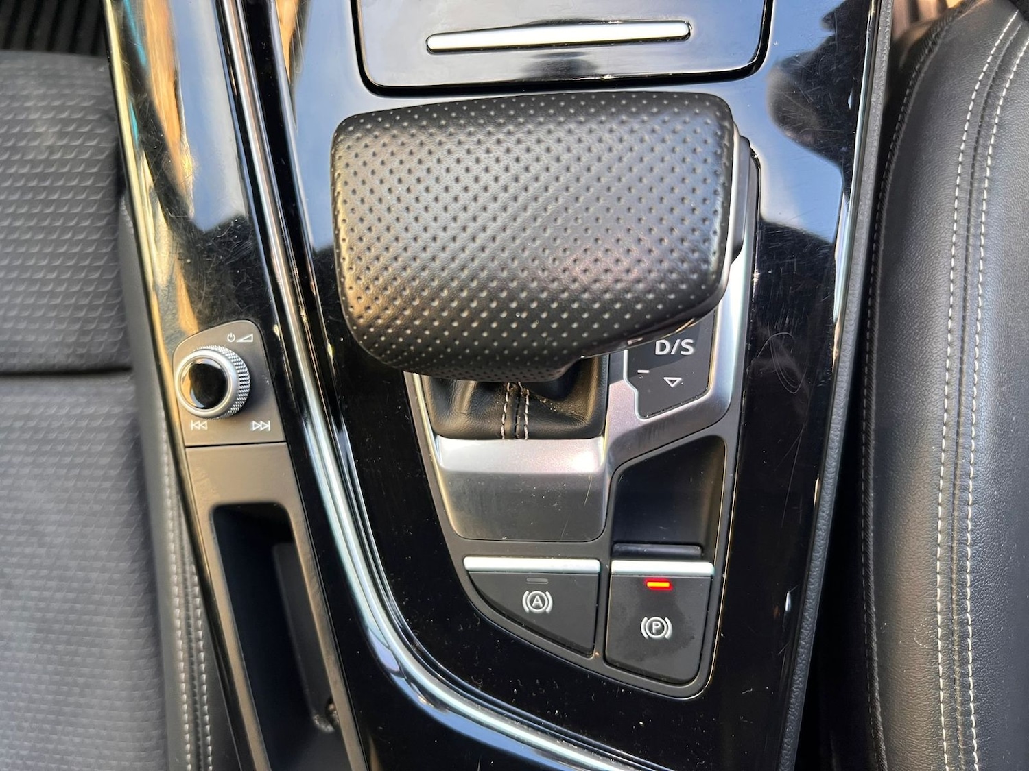 Used Audi A4 2022 for sale - 76661196: Photo 44