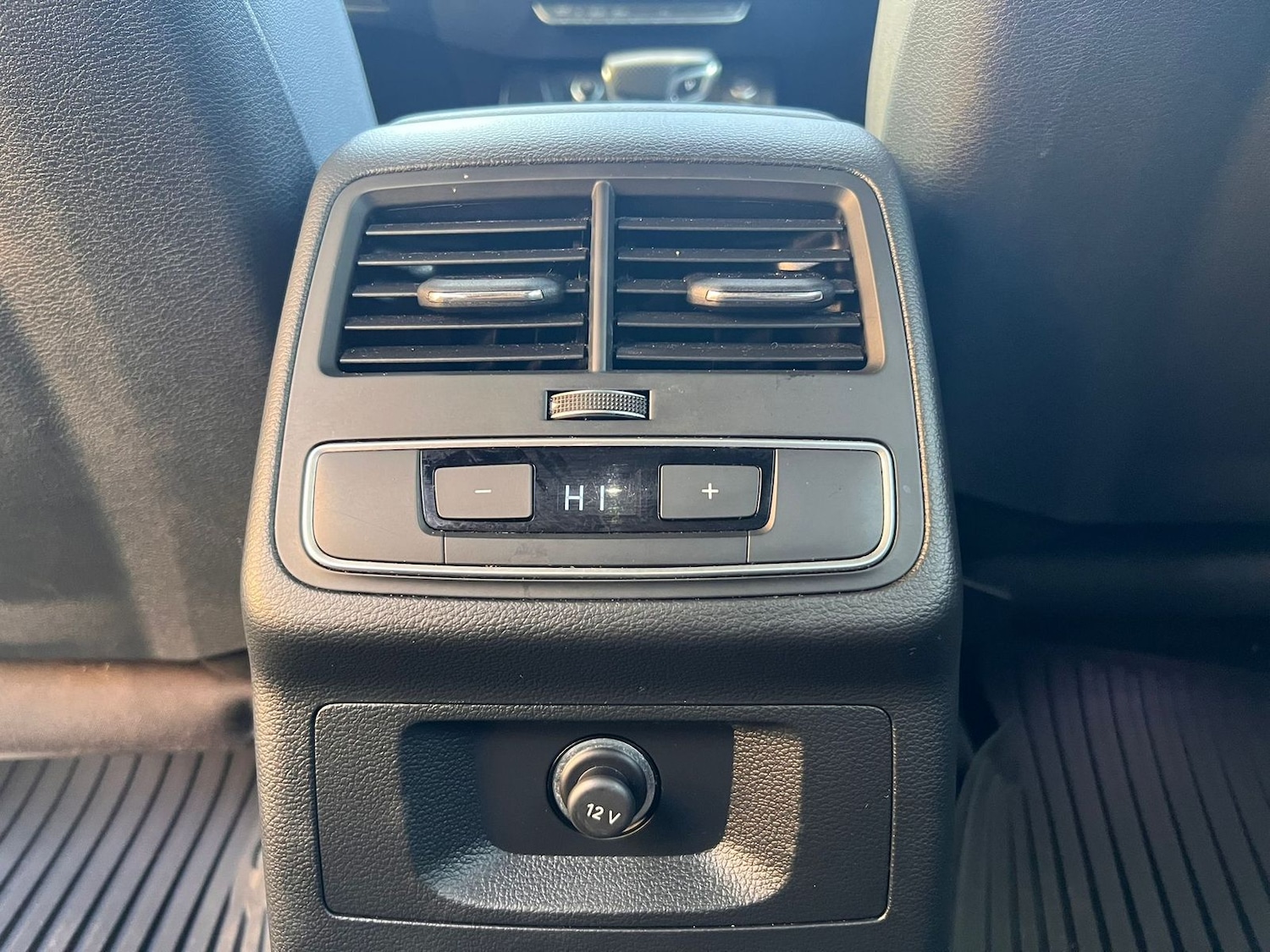 Used Audi A4 2022 for sale - 76661196: Photo 59