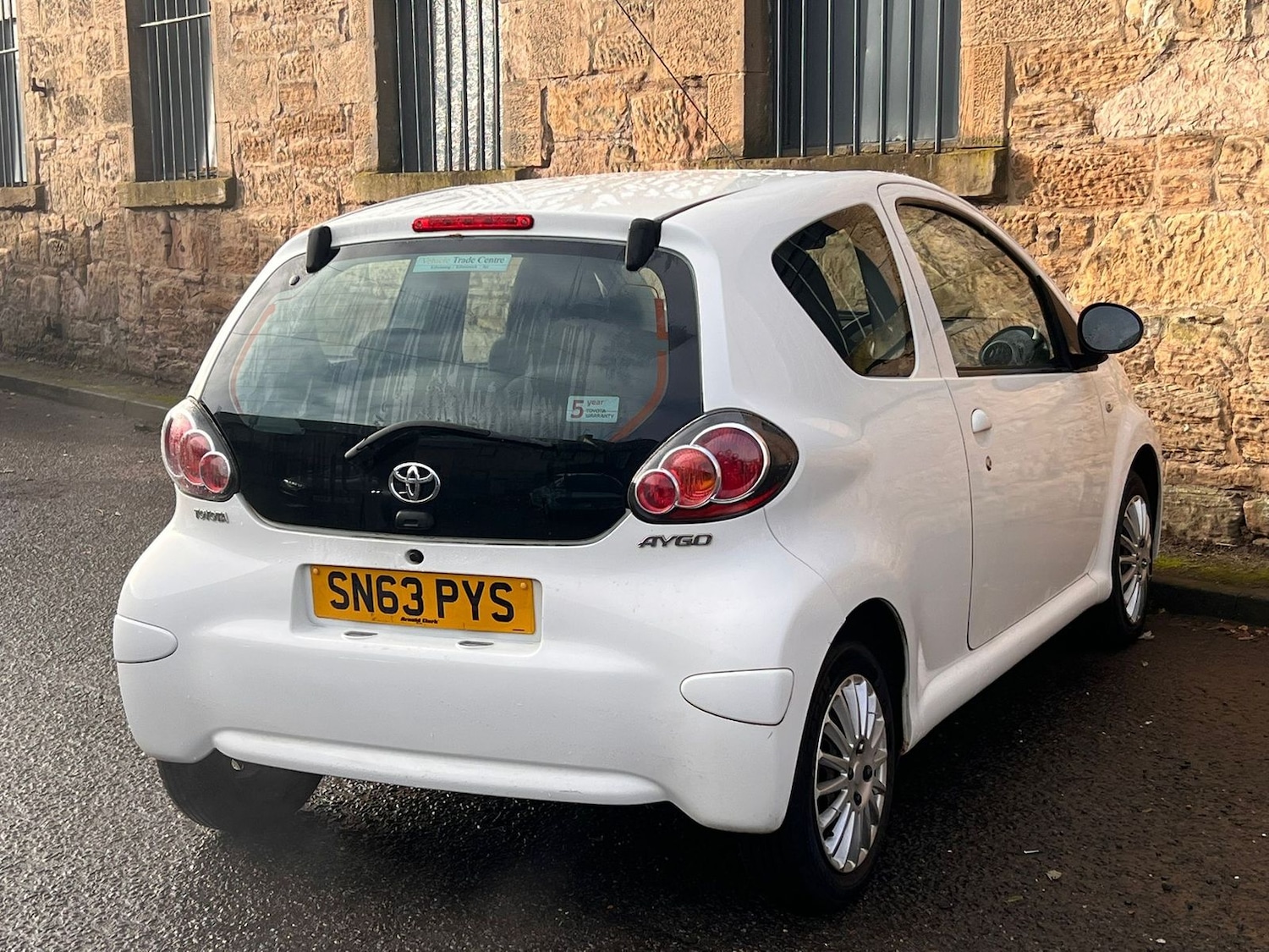 Used Toyota AYGO 2013 for sale - 76668322: Photo 10