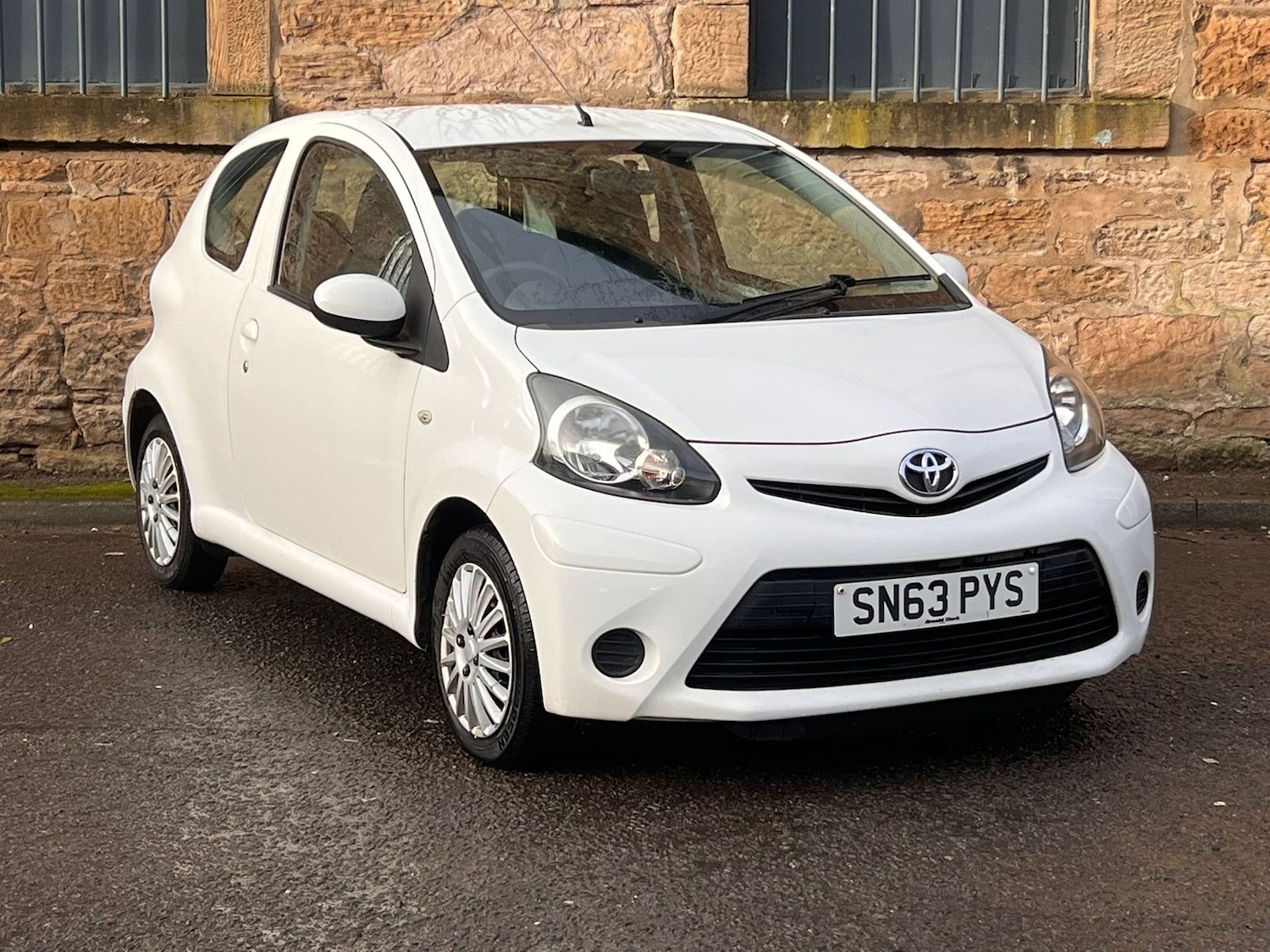 Used Toyota AYGO 2013 for sale - 76668322: Photo 5