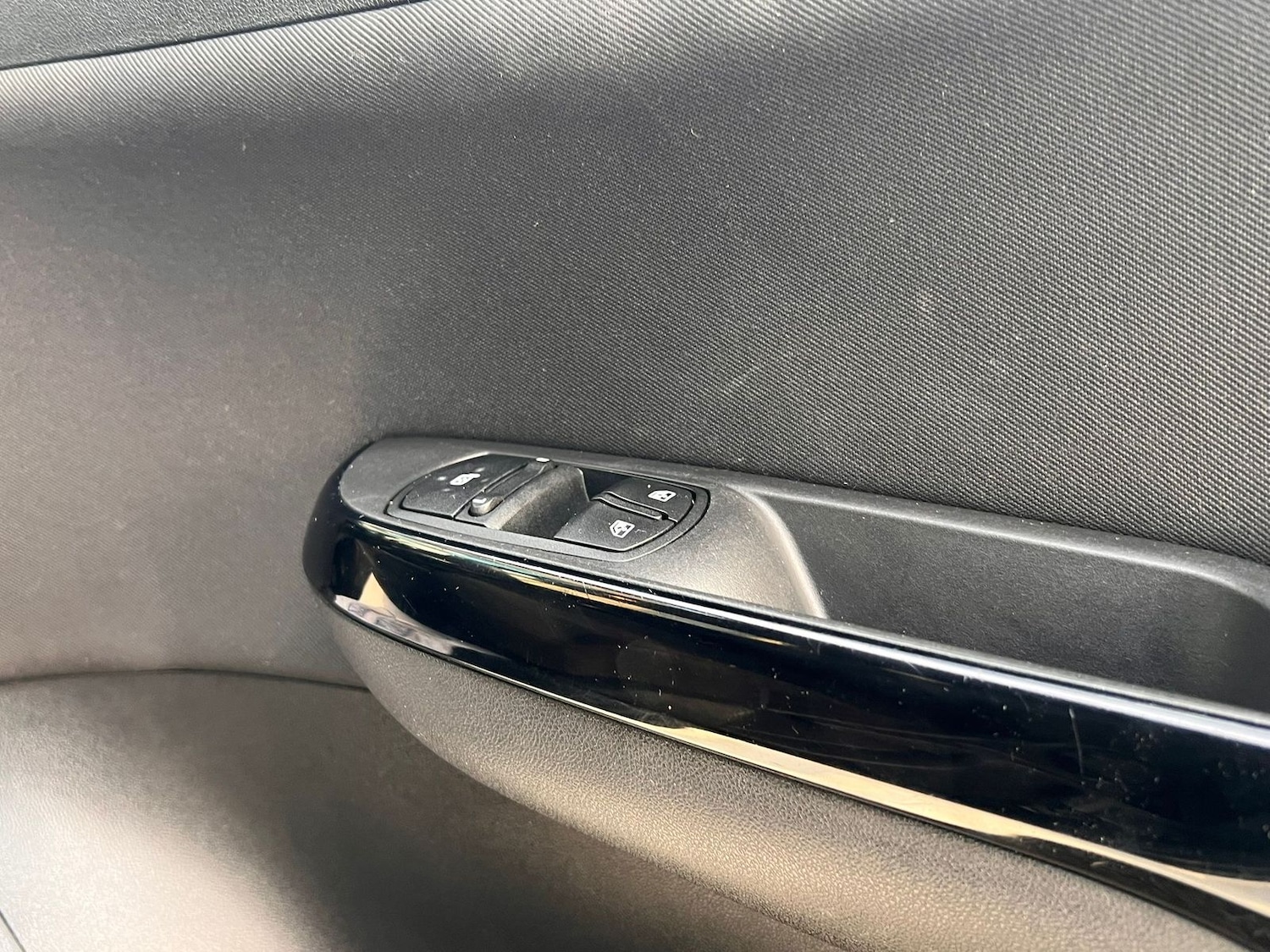 Used Vauxhall Corsa 2017 for sale - 76668324: Photo 18