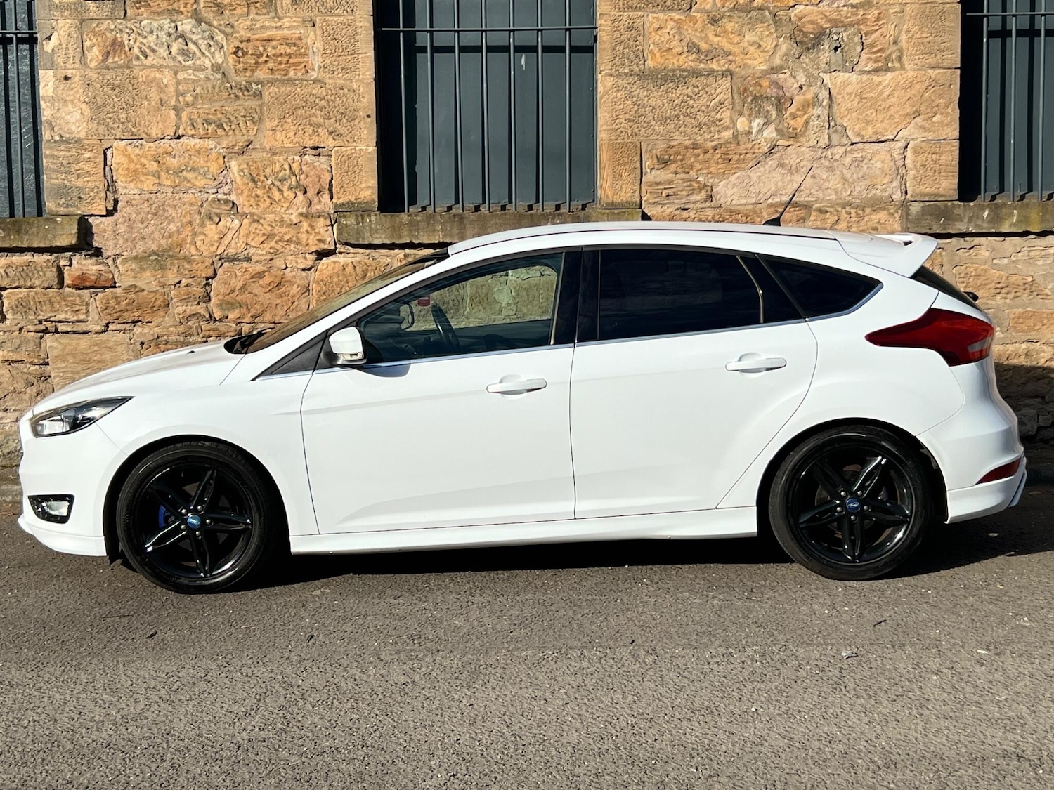 Used Ford Focus 2015 for sale - 76372601: Photo 13