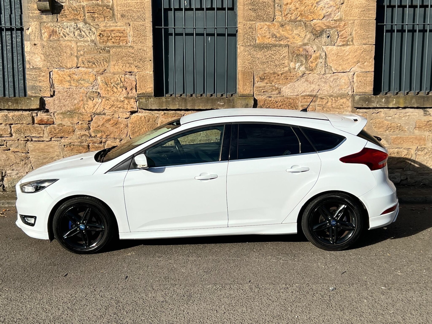 Used Ford Focus 2015 for sale - 76372601: Photo 14