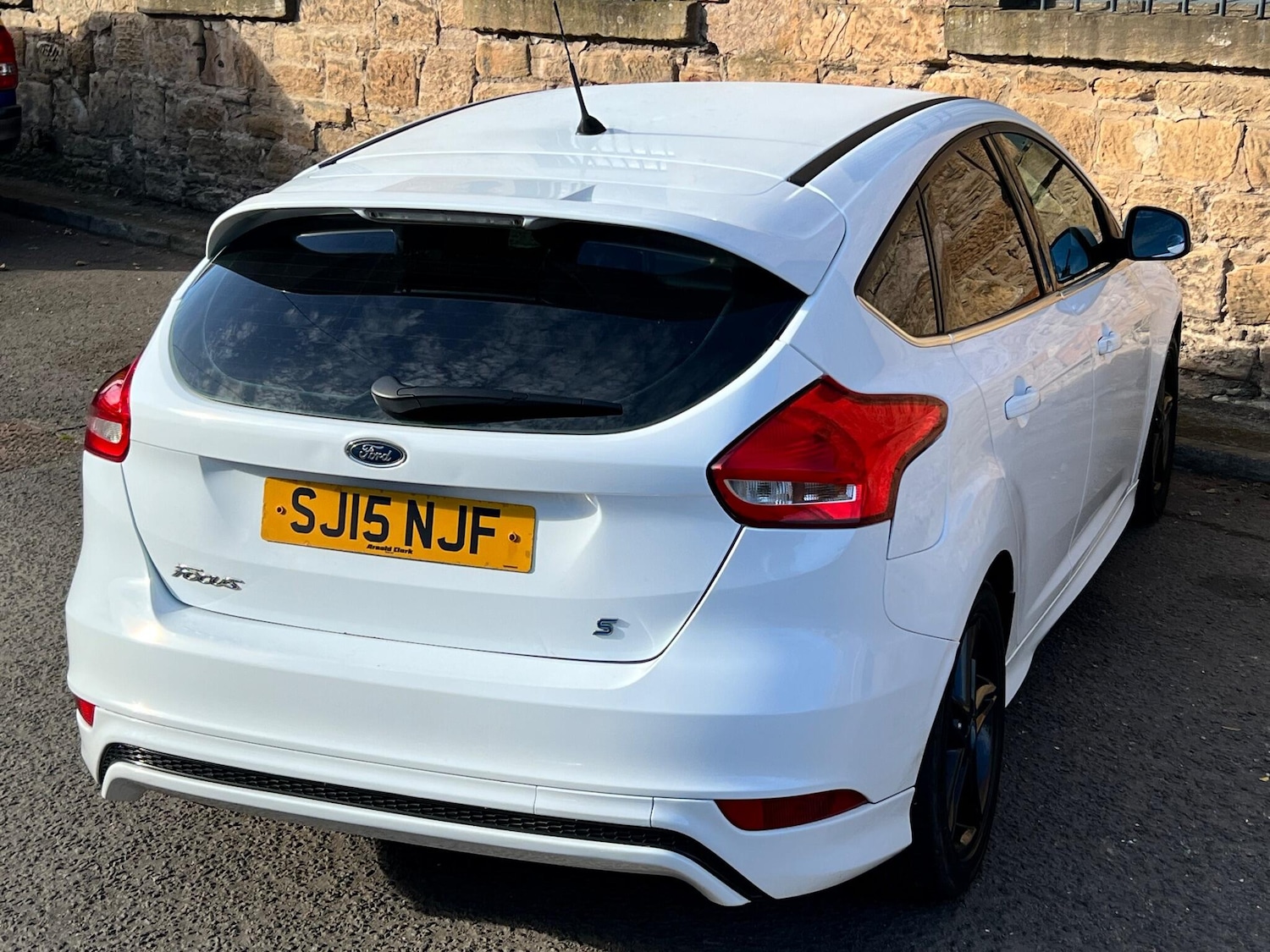 Used Ford Focus 2015 for sale - 76372601: Photo 24