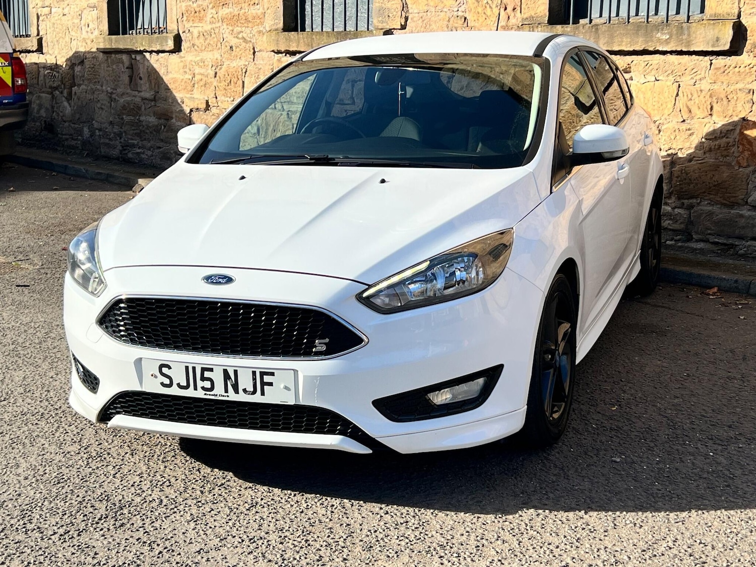 Used Ford Focus 2015 for sale - 76372601: Photo 3