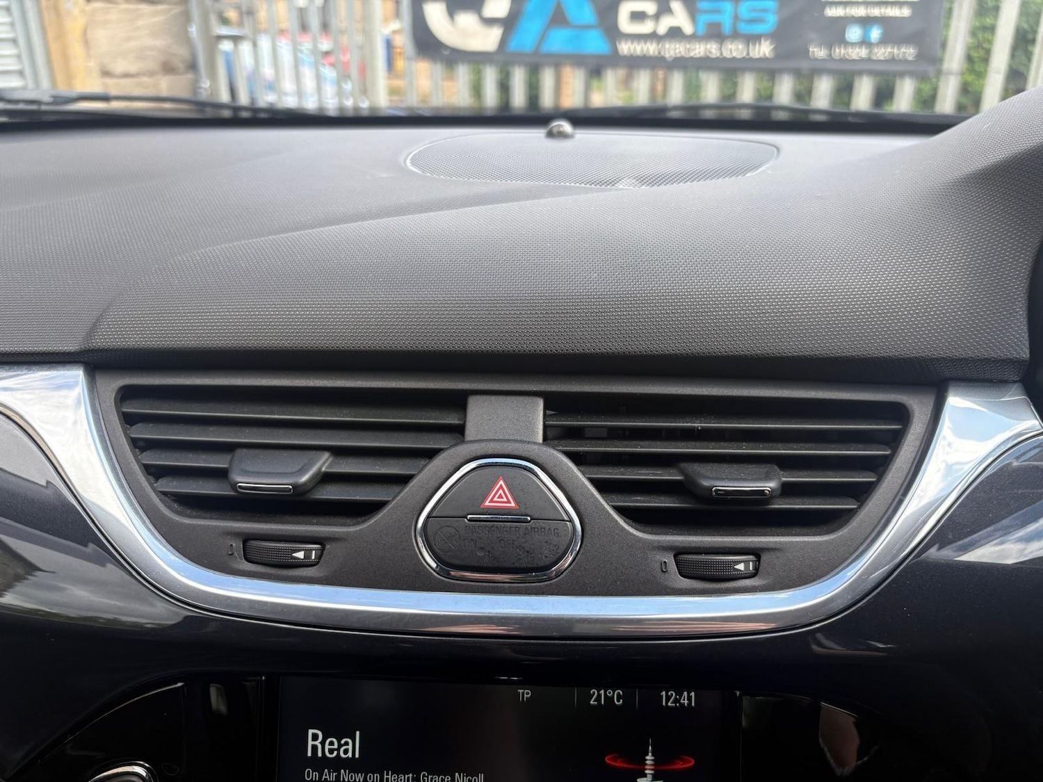 Vehicle 28