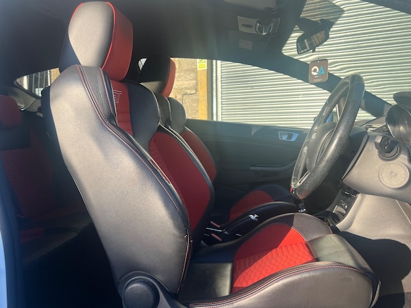 Used Ford Fiesta 2017 for sale - 76229352: Photo 14