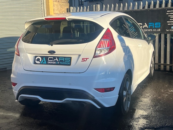 Used Ford Fiesta 2017 for sale - 76229352: Photo 8