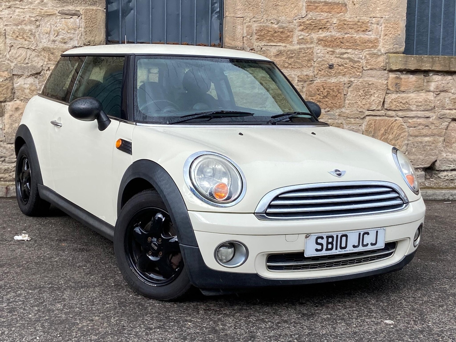 Used MINI Hatch 2010 for sale - 76361680: Photo 1