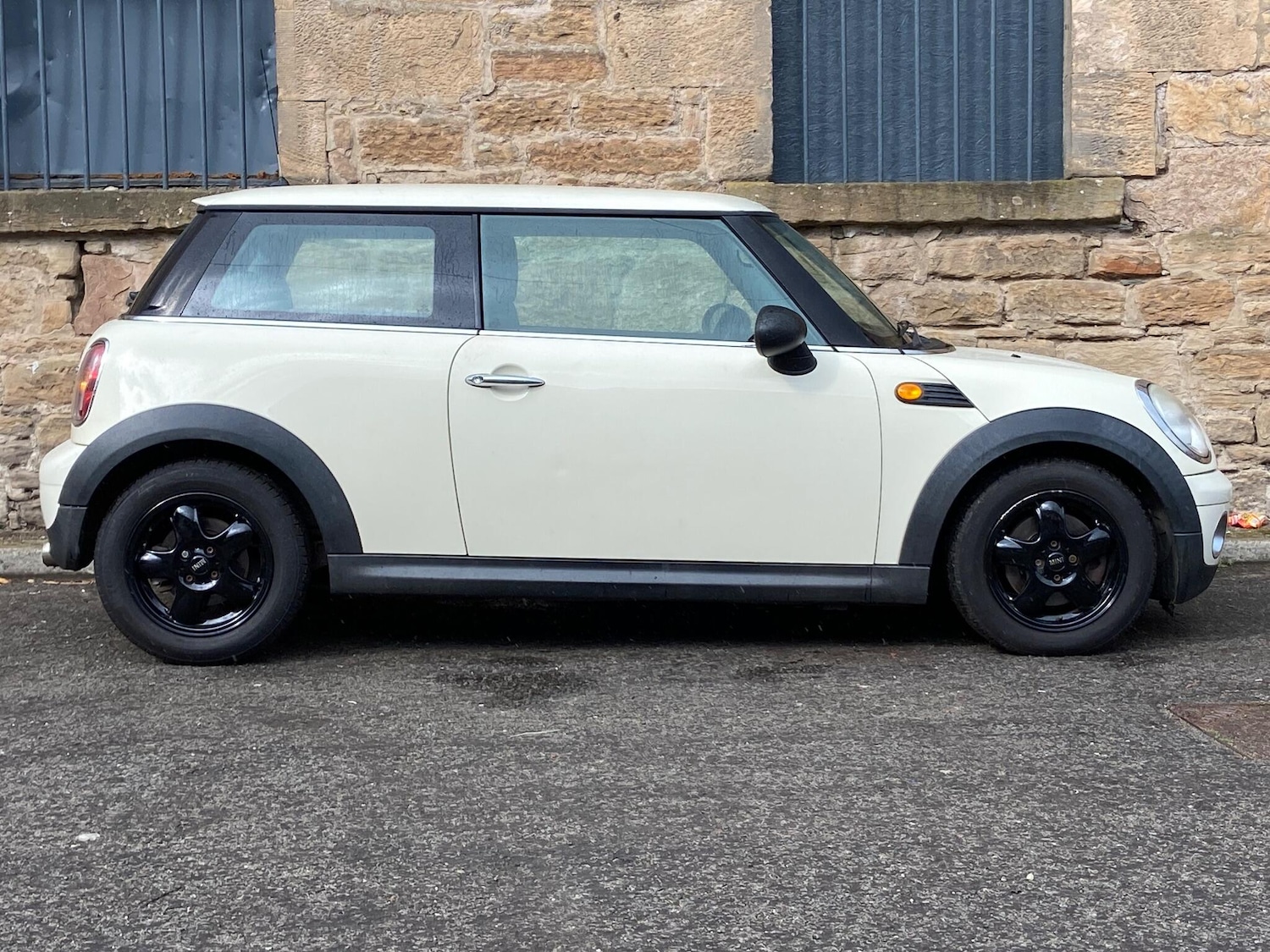 Used MINI Hatch 2010 for sale - 76361680: Photo 18