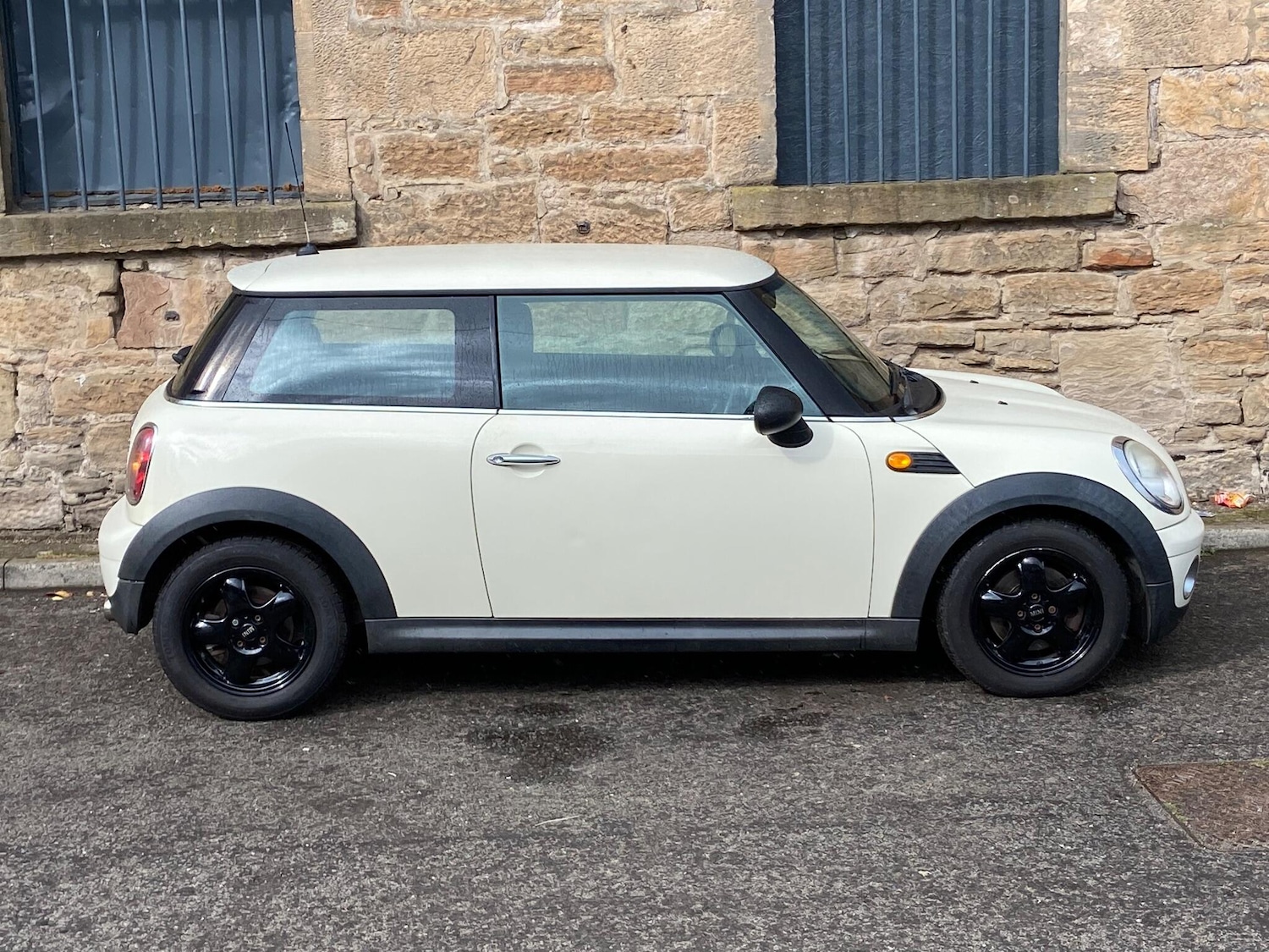 Used MINI Hatch 2010 for sale - 76361680: Photo 19