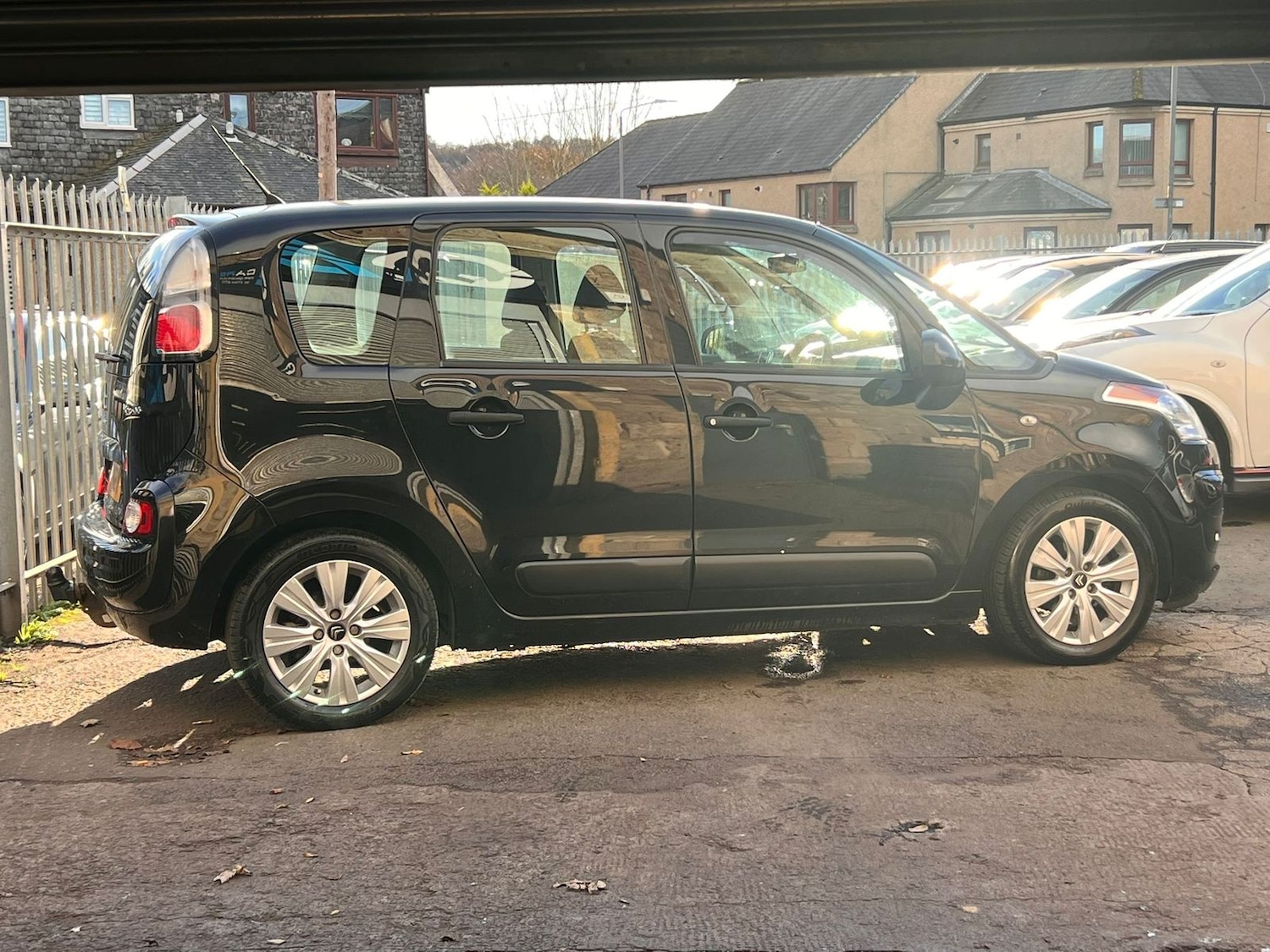 Used Citroen C3 Picasso 2013 for sale - 76661197: Photo 6