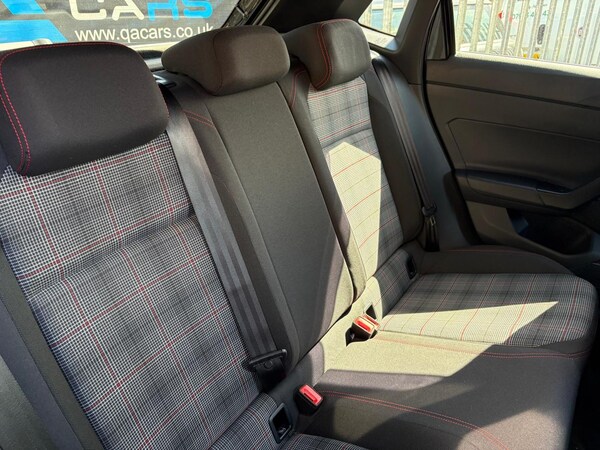Used Volkswagen Polo 2022 for sale - 74877387: Photo 11