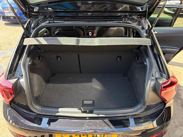 Used Volkswagen Polo 2022 for sale - 74877387: Photo 33
