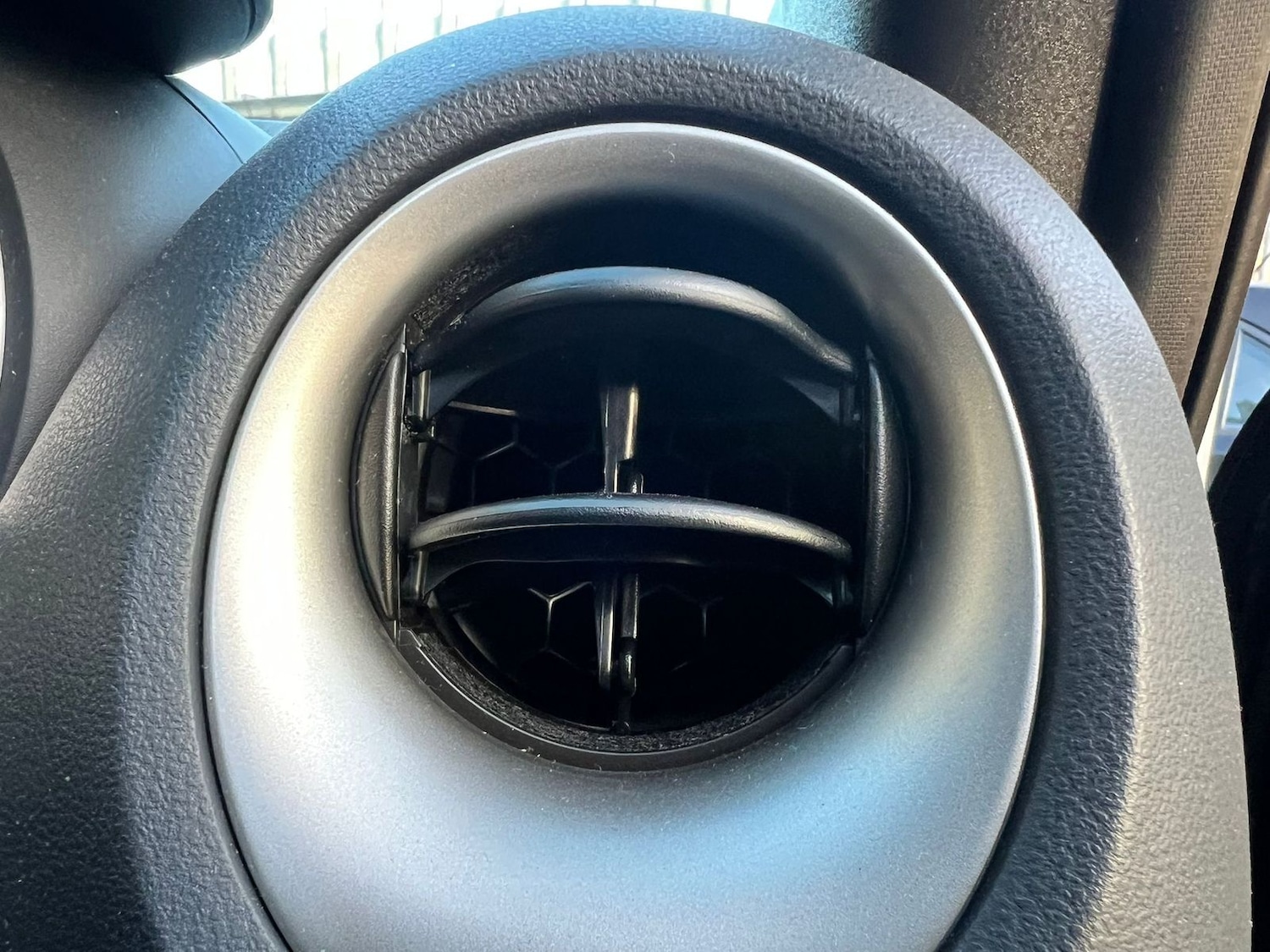 Used Nissan Juke 2014 for sale - 76410448: Photo 31