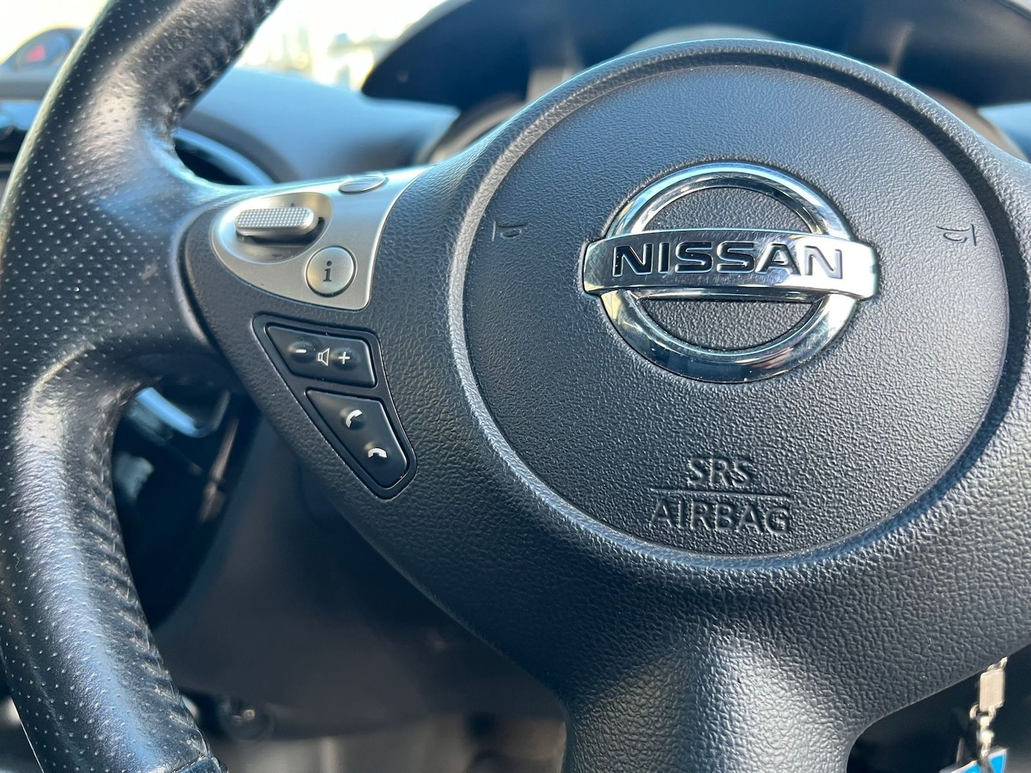 Used Nissan Juke 2014 for sale - 76410448: Photo 32