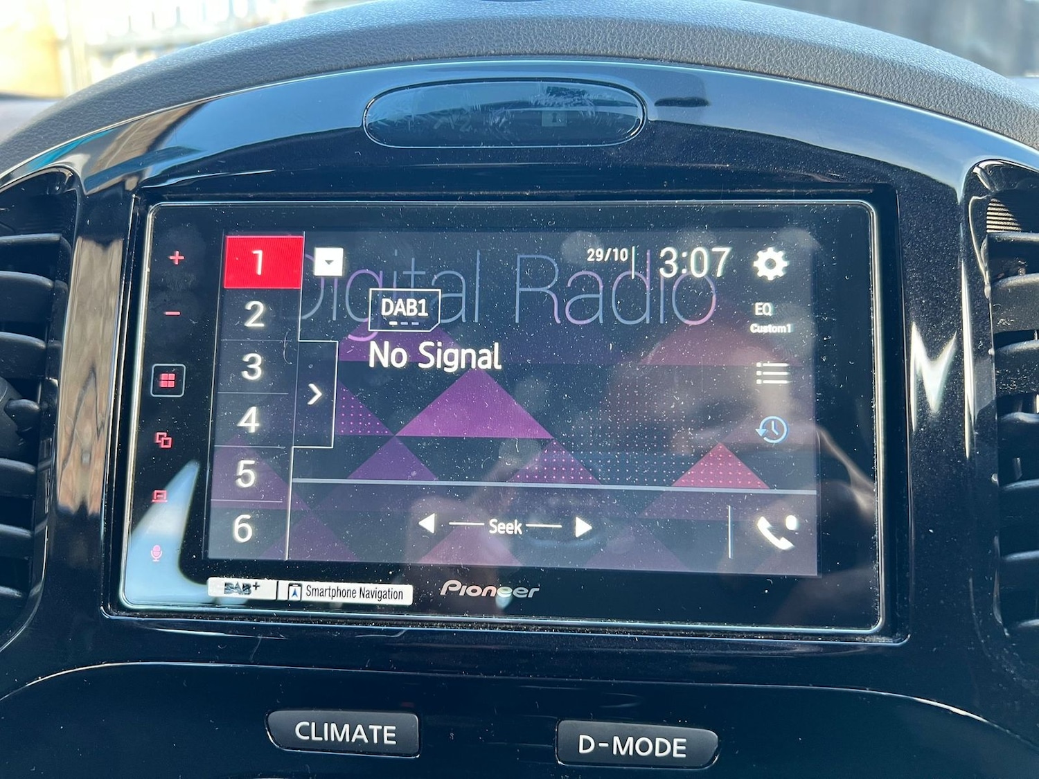 Used Nissan Juke 2014 for sale - 76410448: Photo 48