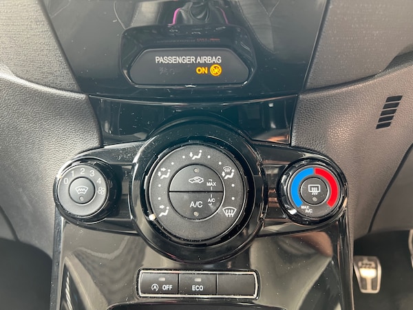 Used Ford Fiesta 2016 for sale - 76191718: Photo 32