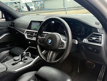 Used BMW 3 Series 2021 for sale - 78663644: Photo