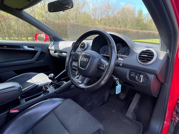 Used Audi A3 2011 for sale - 76282905: Photo 7