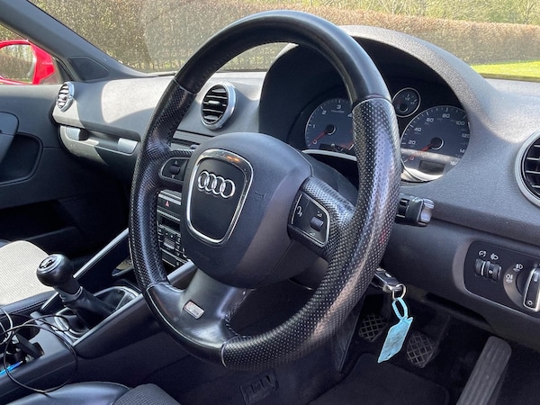 Used Audi A3 2011 for sale - 76282905: Photo 9