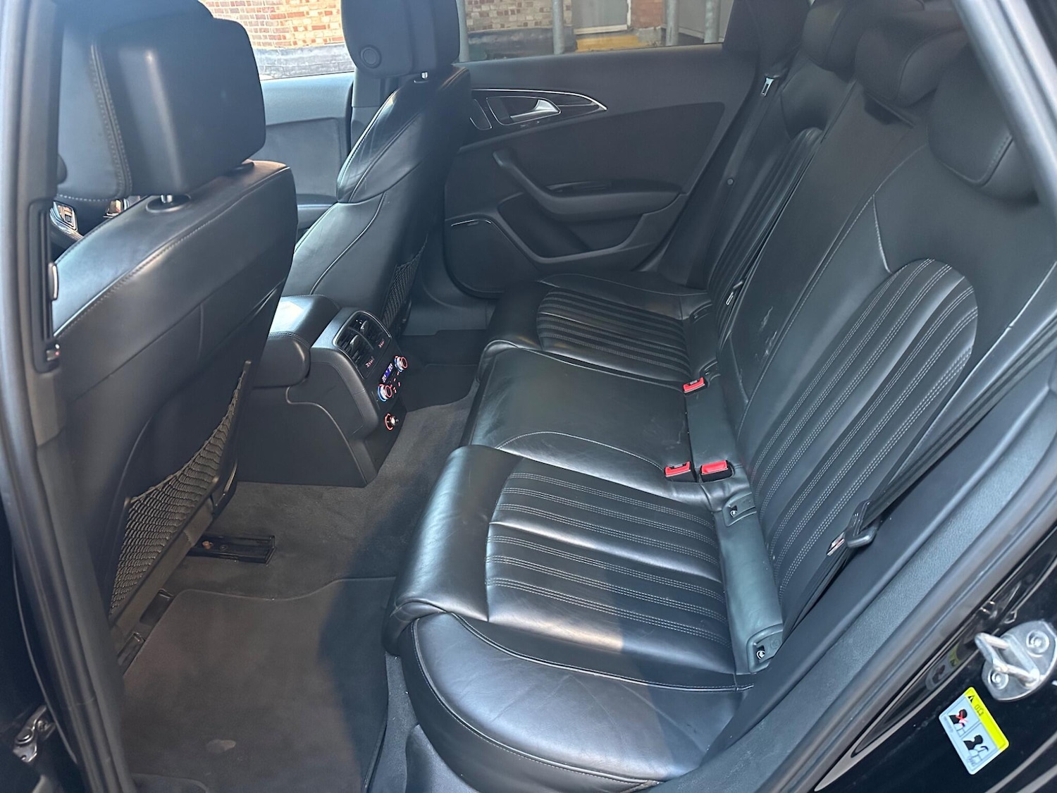Used Audi A6 Saloon 2016 for sale - 76370788: Photo 35