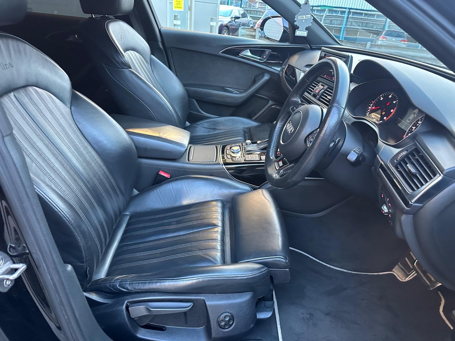 Used Audi A6 Saloon 2016 for sale - 76370788: Photo 38