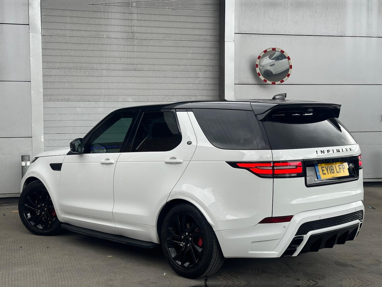 Used Land Rover Discovery 2018 for sale - 76071723: Photo 16