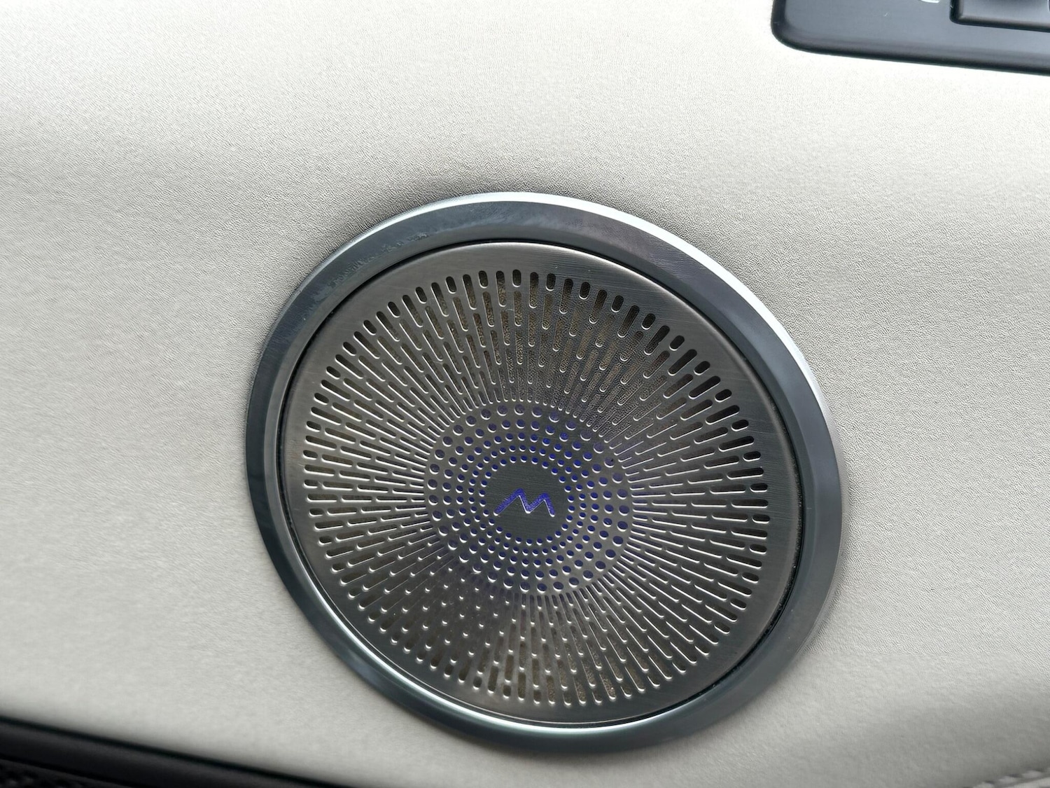 Used Land Rover Discovery 2018 for sale - 76071723: Photo 35