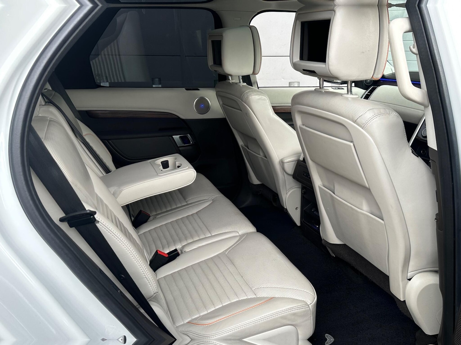 Used Land Rover Discovery 2018 for sale - 76071723: Photo 7