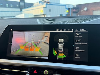 Used BMW 3 Series 2019 for sale - 77081329: Photo