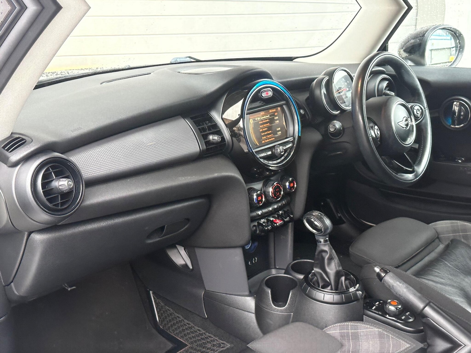 Used MINI Hatch 2015 for sale - 76926955: Photo 15