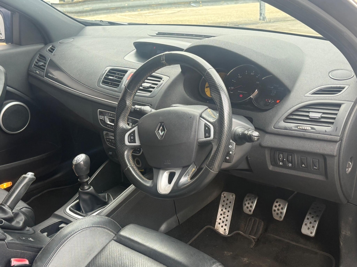 Used Renault Megane 2010 for sale - 78086983: Photo 11