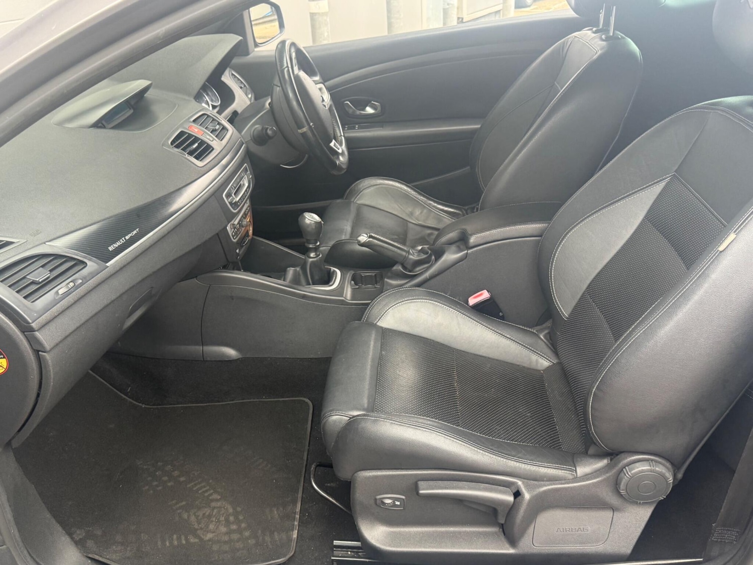 Used Renault Megane 2010 for sale - 78086983: Photo 13