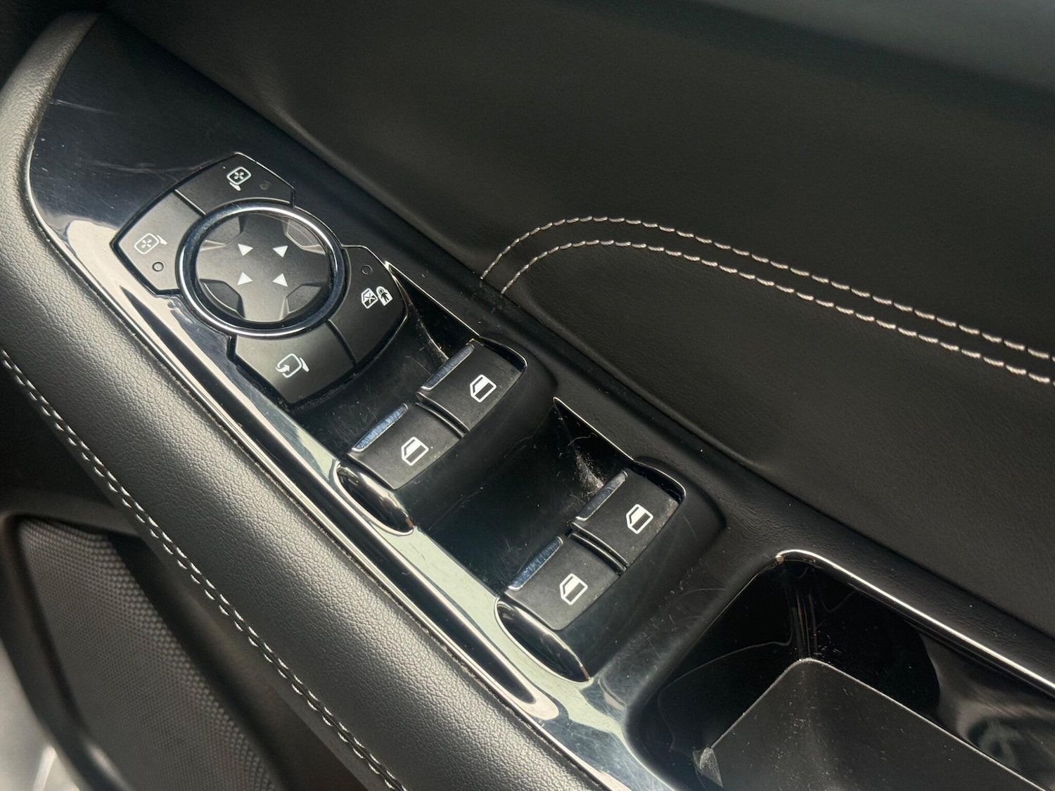 Used Ford S-Max 2018 for sale - 77637591: Photo 12