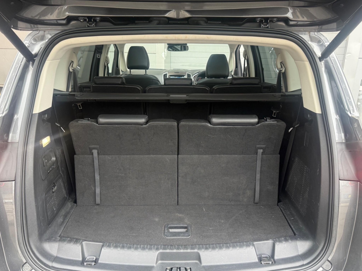 Used Ford S-Max 2018 for sale - 77637591: Photo 17